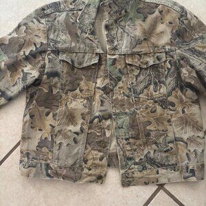 Wrangler camouflage jean jacket